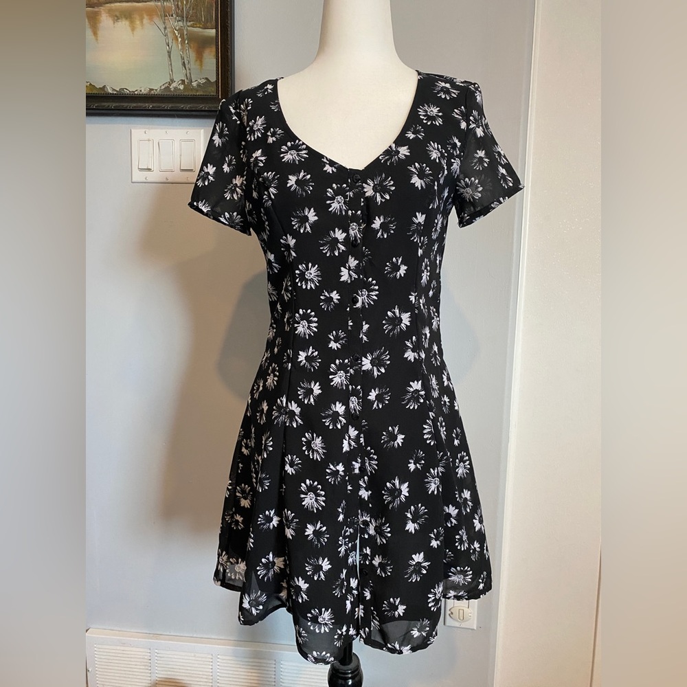 H&M Divide sheer sleeve button up mini dress - Y2K and gothy vibes